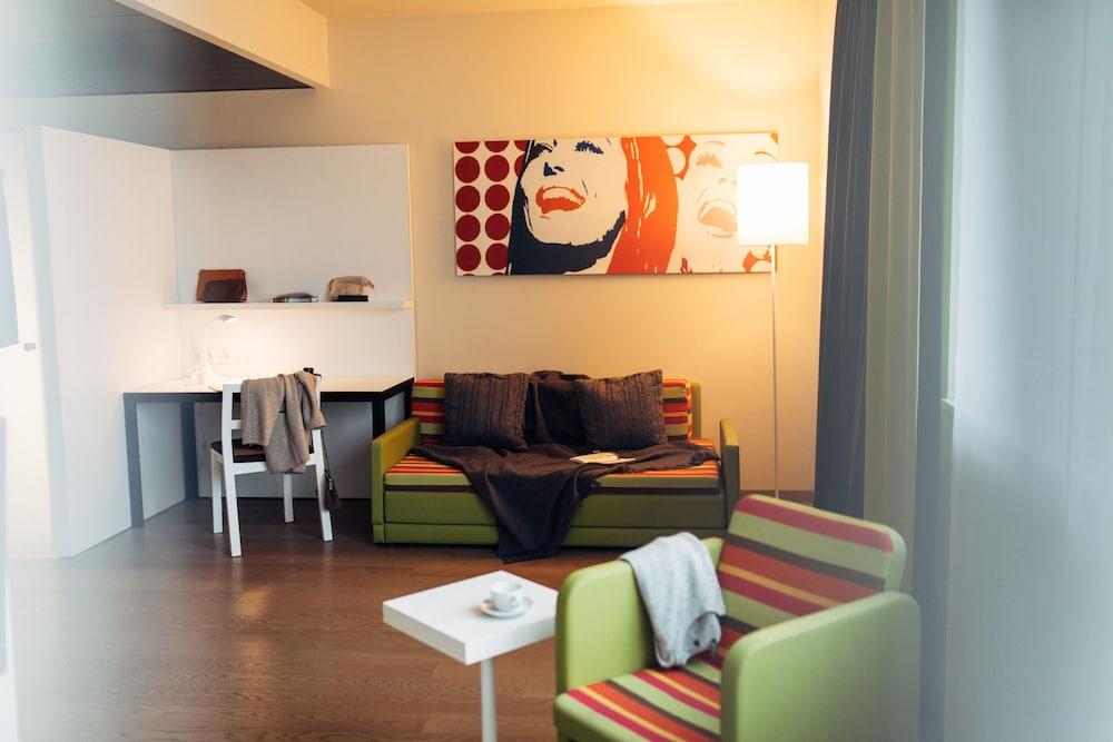 Harry'S Home Dornbirn Hotel & Apartments Bagian luar foto