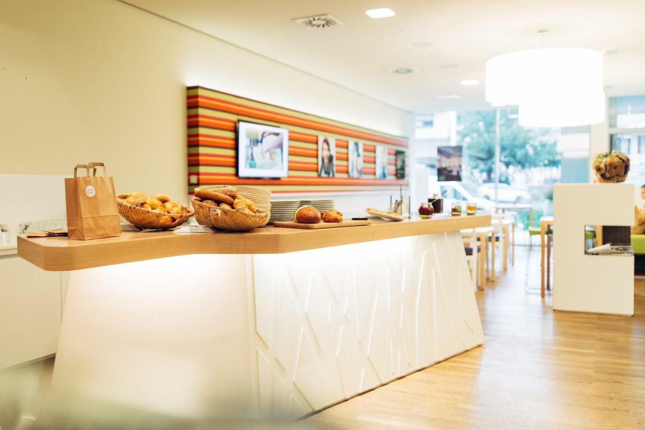 Harry'S Home Dornbirn Hotel & Apartments Bagian luar foto